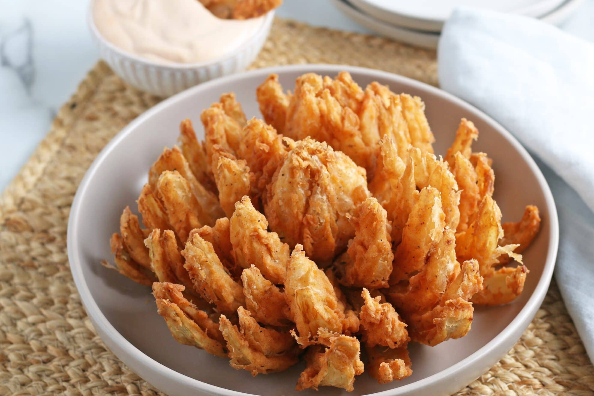 Aprenda A Fazer A Famosa Blooming Onion Na Air Fryer Em Minutos Conex O