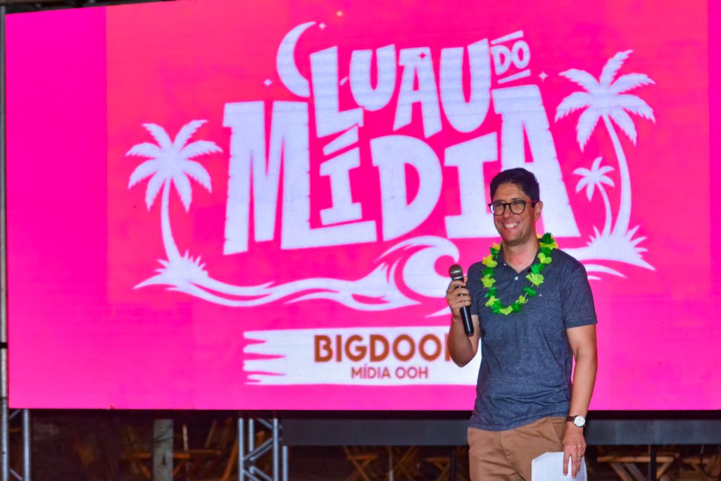 BigDooh promove Luau do Mídia para fortalecer networking entre profissionais da publicidade