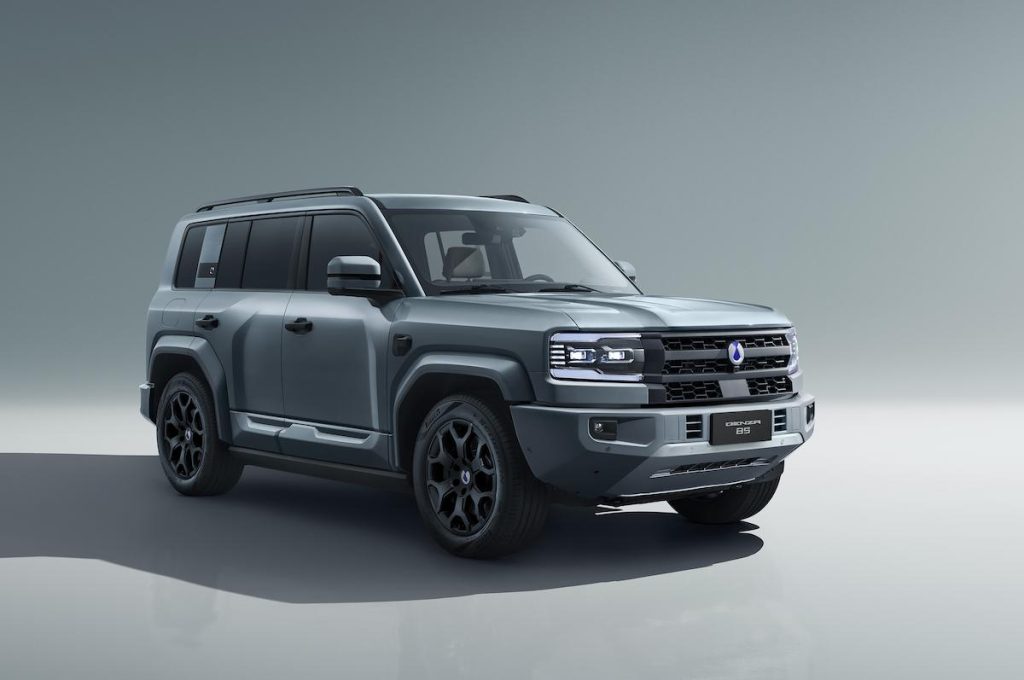 Marcas chinesas avançam no mercado de carros premium e já respondem por quase 15% do segmento no Brasil
