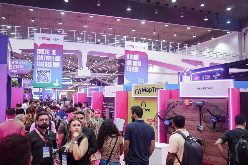 Siará Tech Summit 2026 reúne especialistas em tecnologia e inovação no segundo dia de evento em Fortaleza