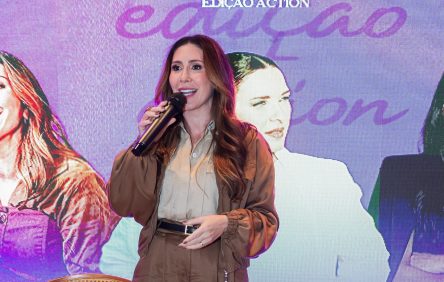 My Coat aposta em jalecos que unem conforto, estilo e identidade para profissionais da saúde