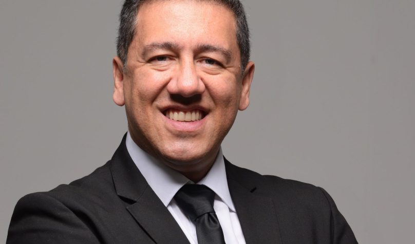 Ideal Clube será palco de show de Altemar Dutra Jr. em um tributo a Evaldo Gouveia