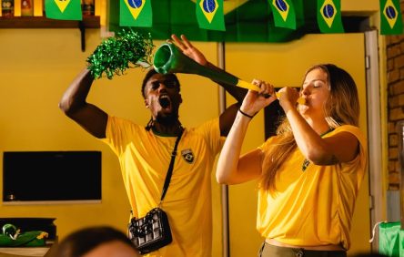 Onde assistir aos jogos do Brasil na Copa do Mundo 2026 em Fortaleza: confira bares, restaurantes e eventos especiais