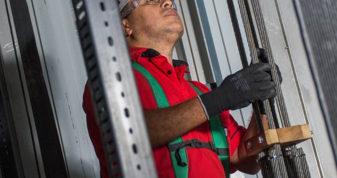 Previsibilidade financeira e gestão de ativos: Ícone Elevadores explica como a manutenção preventiva otimiza o OPEX condominial