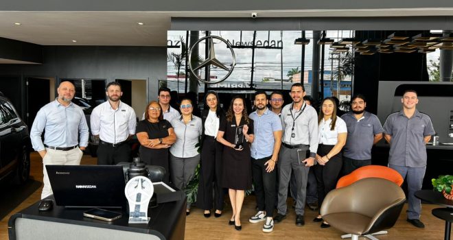Mercedes-Benz Brasil conquista prêmio Mercado do Ano 2025 em competição global