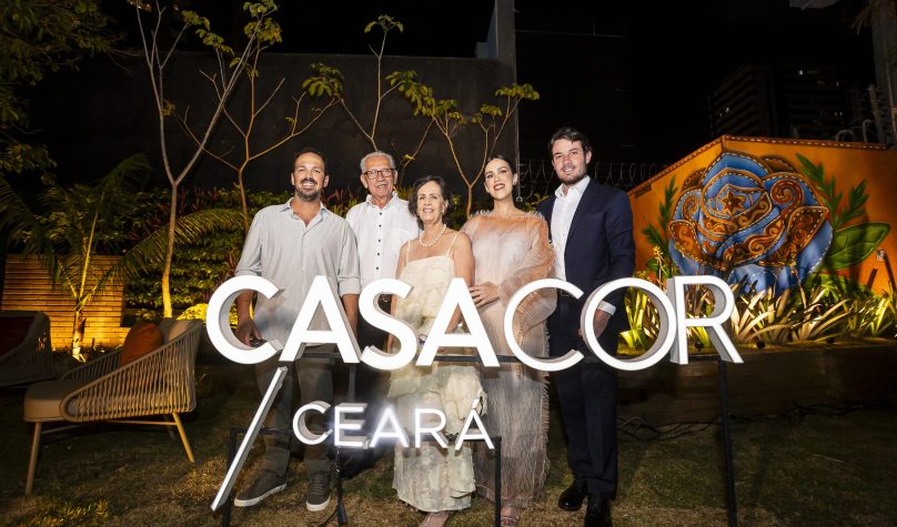 Pedro Esdras, Espedito Seleiro, Neuma Figueiredo, Carolina Figueiredo e André Secchin (Foto: Divulgação)