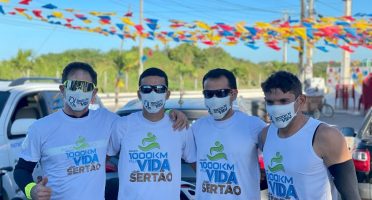 Os 4 atletas se juntam novamente para o desafio de superar limites e arrecadar alimentos.