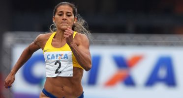 Competindo no revezamento 4x100m, Ana Claudia está entre os 5 atletas cearenses que participam dos Jogos Sul-Americanos. Foto: Wagner Carmo/CBAt.