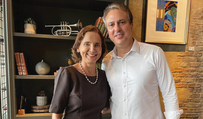 Izolda Cela é a atual governadora do Ceará, e Camilo Santana ocupou o cargo de janeiro de 2015 a abril de 2022. Foto: Reprodução/Twitter.