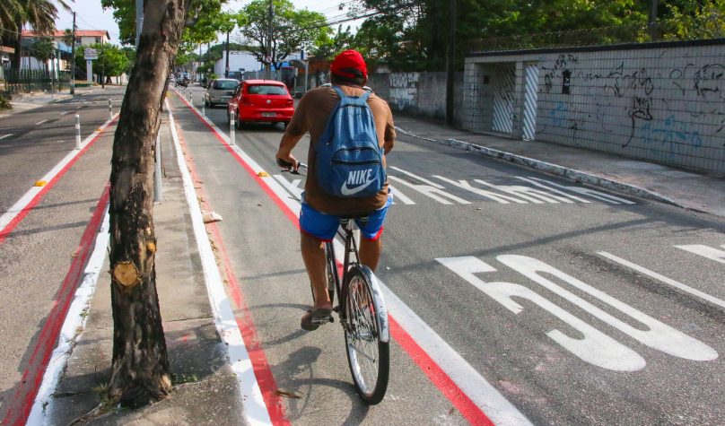 Já são 413,7 km de ciclofaixas, ciclovias e similares distribuídos por todas as regionais da cidade. Foto: Divulgação/PMF.