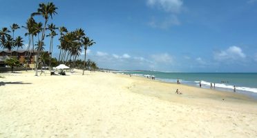 O cartão-postal cearense está entre 40 praias e marinas brasileiras indicadas ao Programa Bandeira Azul. Foto: Prefeitura de Caucaia.