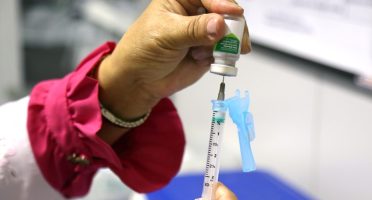 Vacinas serão aplicadas no público-alvo contemplado na 1ª etapa da campanha. Foto: Thiago Gaspar/Sesa.