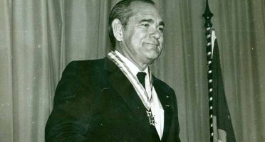 O fundador do Grupo Edson Queiroz esteve à frente dos negócios até 1982, quando foi vítima de um acidente aéreo. Foto: Acervo Pessoal/Unifor.