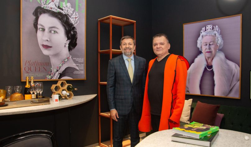 O vice-prefeito de Fortaleza, Élcio Batista, e o curador da Mostra 100% Design, Omar de Albuquerque.