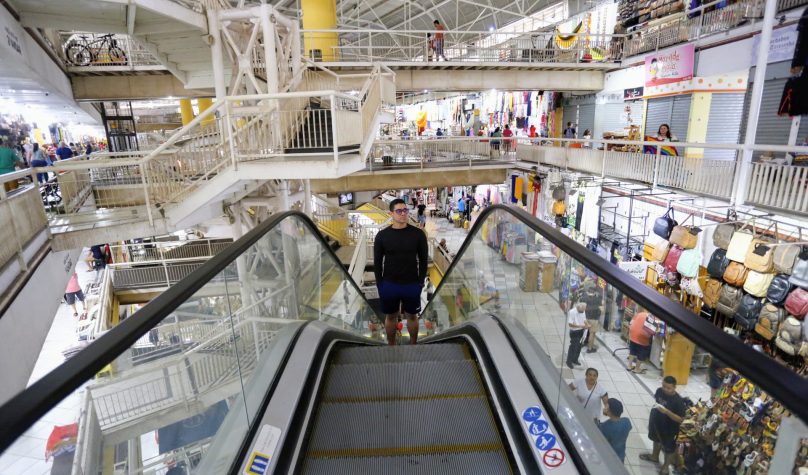 As escadas vão beneficiar os turistas e as mais de duas mil pessoas que trabalham lá. Fotos: Tatiana Fortes e Carlos Gibaja/Gov do Ceará.