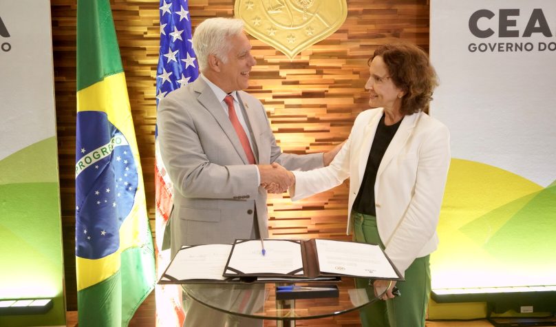 Acordo prevê intercâmbio das melhores práticas, serviços e tecnologias entre os dois governos. Foto: Carlos Gibaja/Gov do Ceará.