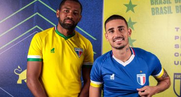 Novas camisas se inspiram na Seleção Brasileira e já estão à venda. Foto: Mateus Lotif/Fortaleza EC.