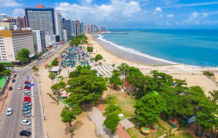 Fortaleza lidera turismo no Nordeste e aparece entre os destinos mais buscados para julho