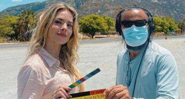 A comédia tem ainda a melhor média de sessão do país, com mais de 22 mil ingressos já vendidos. Foto: Facebook/Downtown Filmes.