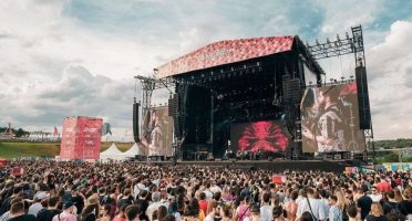 Em 2022, festival recebeu nomes como Miley Cyrus, The Strokes, Doja Cat, A$AP Rocky, Marina Sena, Gloria Groove, Emicida e mais. Foto: Reprodução.