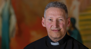 Ação é voltada para fãs que comprarem livros do sacerdote na Livraria Leitura do shopping. Foto: Divulgação.