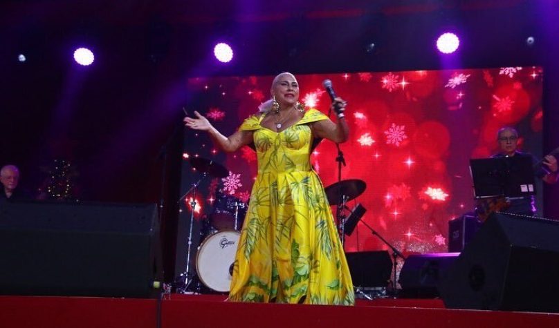 Cerimônia também teve a entrega simbólica da chave da cidade para o Papai Noel. Fotos: Kiko Silva/PMF.