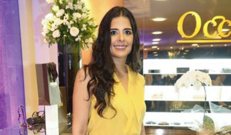 A empresária e fundadora da Occularia, Aline Vieira, fala sobre os diferenciais da loja. Foto: Frisson.