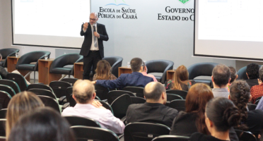 O resultado prévio da pesquisa foi apresentado pelo idealizador do capacete, Marcelo Alcantara. Foto: Daniel Araújo.