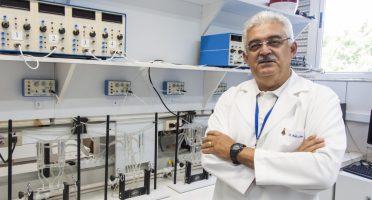 O Prof. Aldo Ângelo Moreira Lima, do Programa de Pós-Graduação em Farmacologia, é um dos 12 que aparecem nos rankings. Foto: Viktor Braga/UFC Informa.