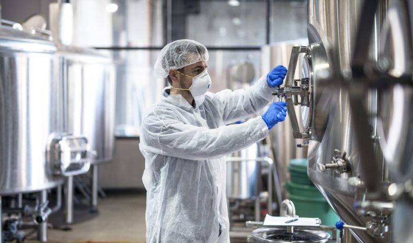 A constatação é medida com base nas unidades de operação e no total de pessoas ocupadas. Foto: Freepik.