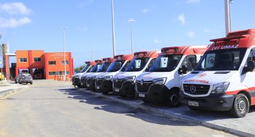 Veículos serão destinados a bases localizadas em 54 municípios cearenses. Foto: Helene Santos/Gov do Ceará.
