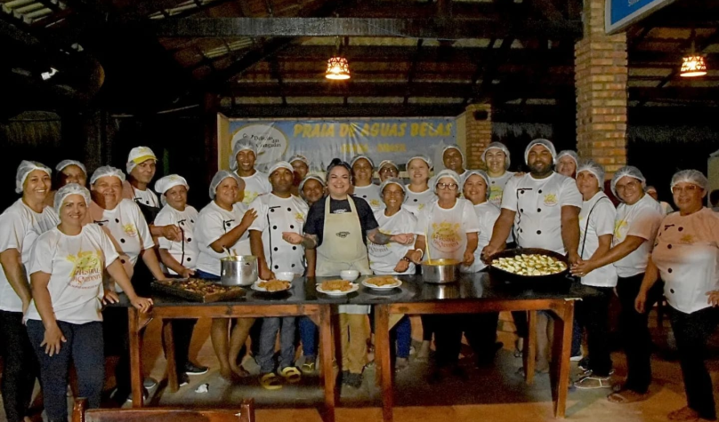 Evento na Praia da Caponga, em Cascavel, aliou gastronomia, turismo, música e artesanato. Foto: Kat Cavalcante.