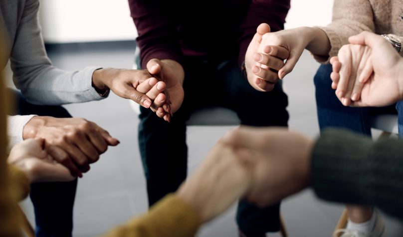 Especialistas atestam que bem-estar emocional das pessoas se agravou durante a pandemia. Foto: Freepik.