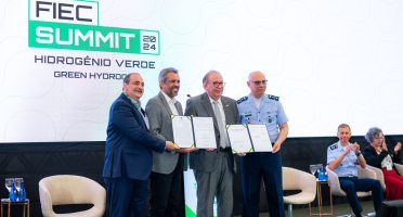 Foto: George Lucas e Laura Guerreiro